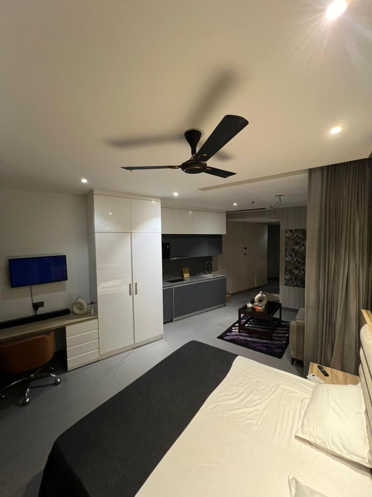 Apartment Berlin New Delhi